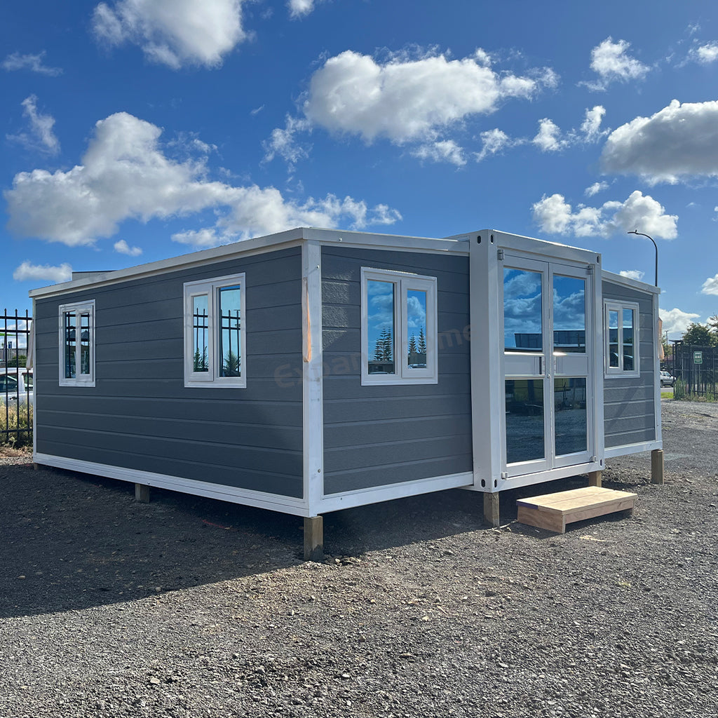 Expandable container house | ExpandiHome