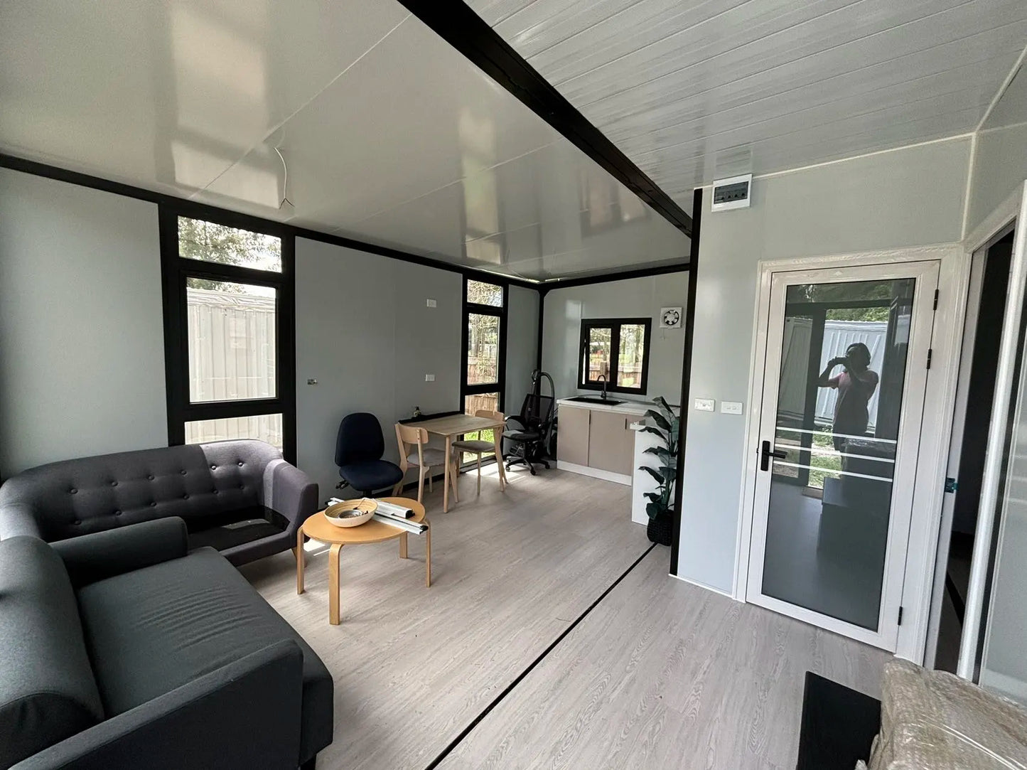 20ft Expandable container house 2.4m ceiling