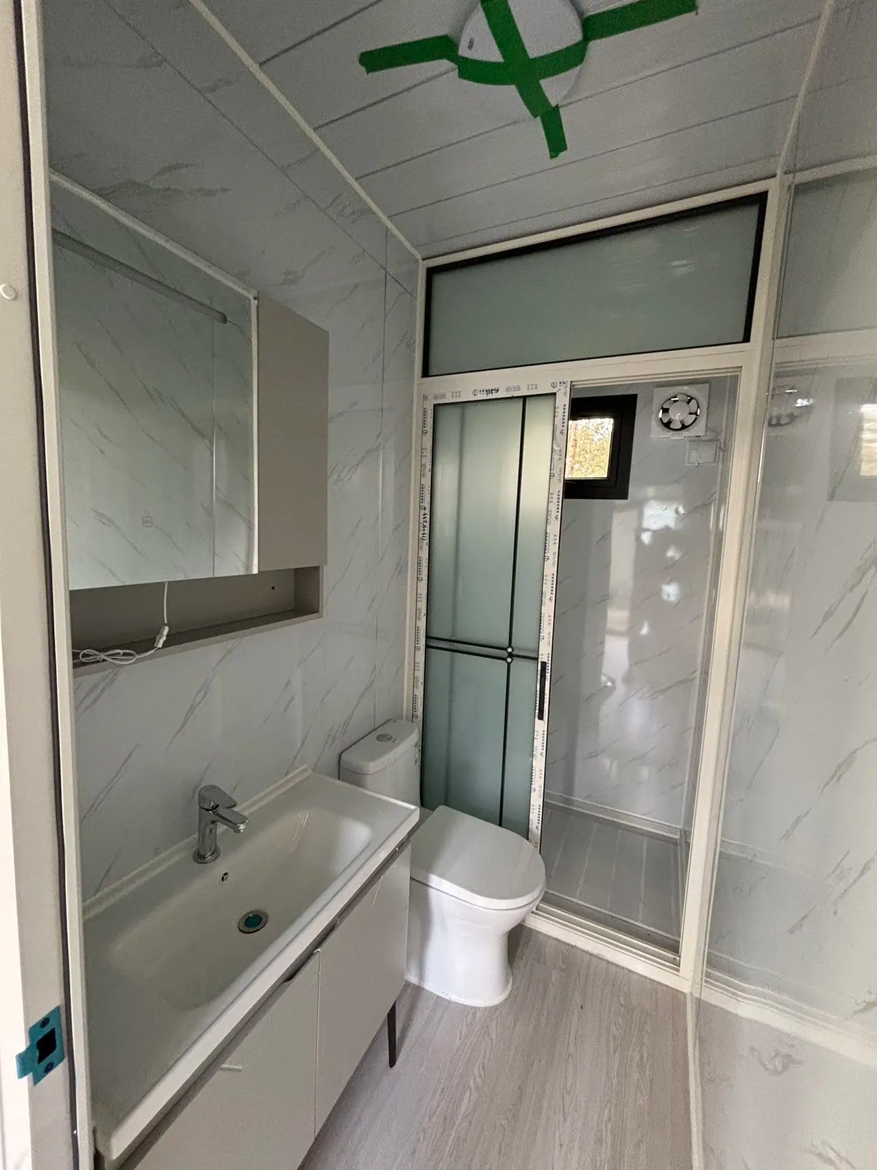 20ft Expandable container house 2.4m ceiling