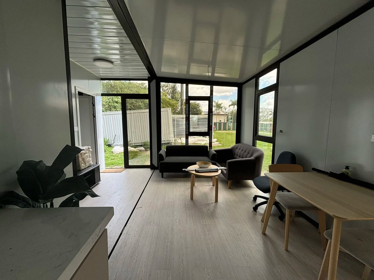 20ft Expandable container house 2.4m ceiling