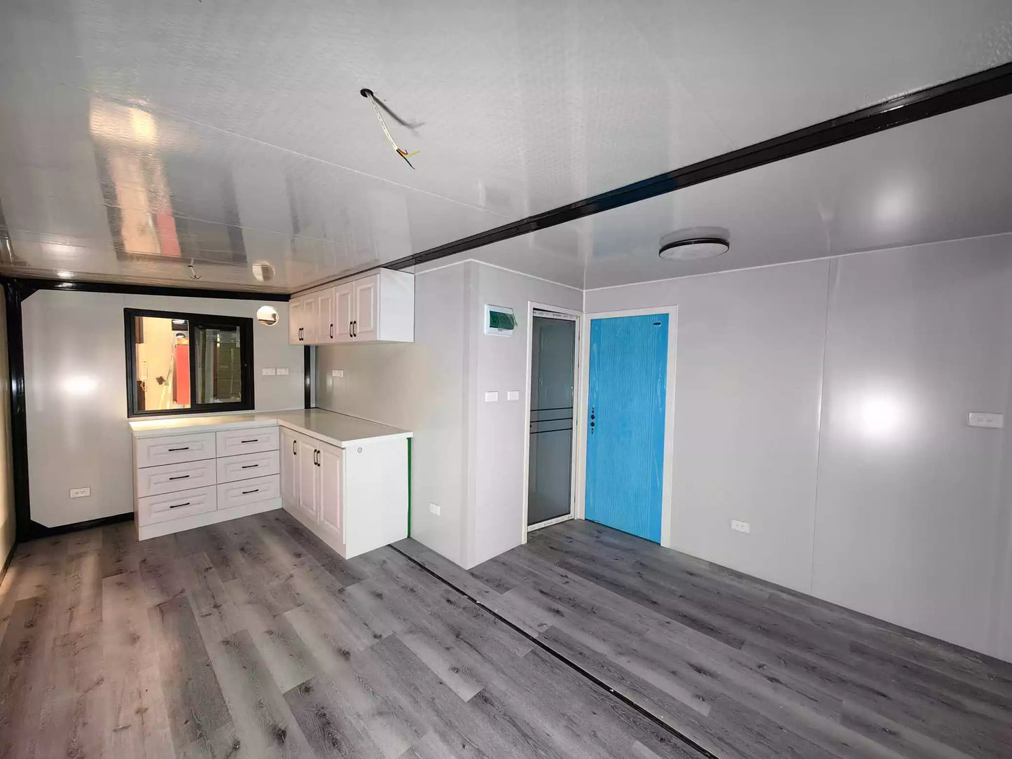 20FT Expandable House 1 bed BFWW available ETA in 10th May