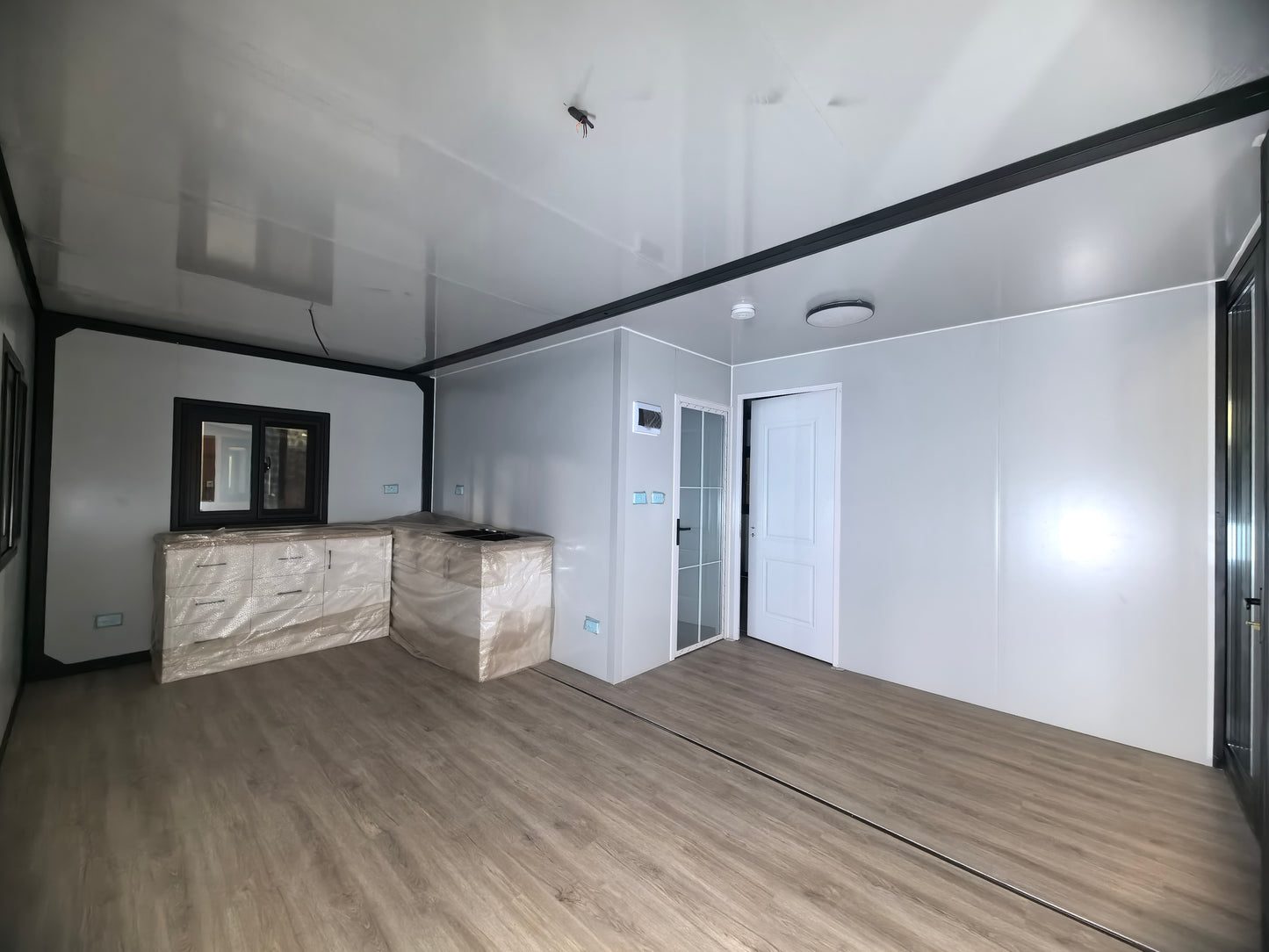 20FT Expandable Flat Roof House 1-bed Wooden available #173 #174--TBC